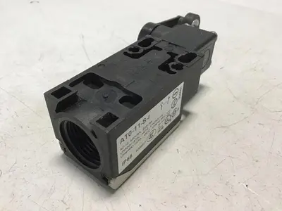 Used MOELLER AT0-02-1-I Relays & Switches Michigan US | Ideal Machinery #1284063