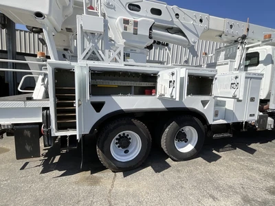 Used 2015 INTERNATIONAL 7500 Bucket (boom) trucks California US | Big Truck & Equipment #1542413