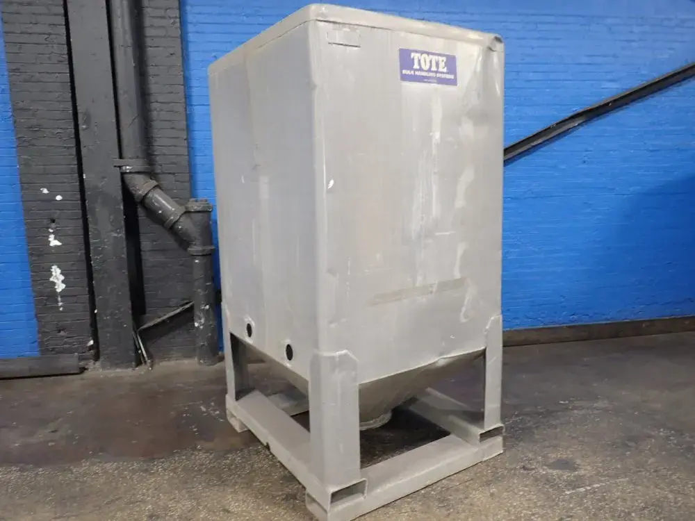 Tote 42" X 46" X 58" Id Aluminum Hopper
