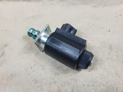 Solenoid Coil and Valve XFD50RH-LHD, 11-2501F