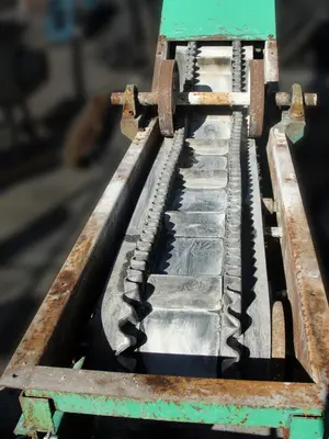 SPC7963  Conveyor inclined belt conveyor CS, 14"w x 15' long, 86-3/4" discharge height