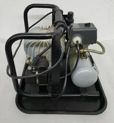 NEWPORT AIR COMPRESSOR ACMP
