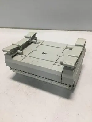 USED ALLEN BRADLEY 1492-IFM20F-F24-2