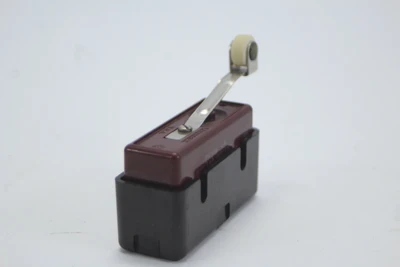 New | in-Stock Unimax 2HBW-5 Misc Electrical & Power Parts California US | Davliegogo LLC #1732287