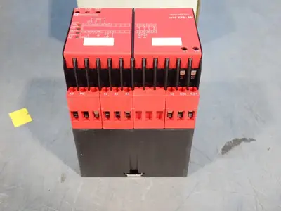 USED TELEMECANIQUE XPSAM3440