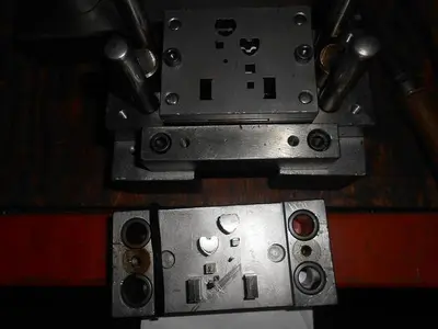 7458-390 JEWELRY PADLOCK PRODUCT DIE MAKING SYSTEM – 4 Die Sets
