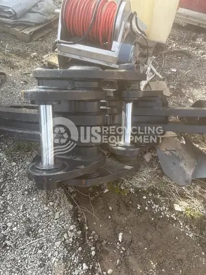 USED PEMBERTON ROTATING POWER PICKER DISMANTLER