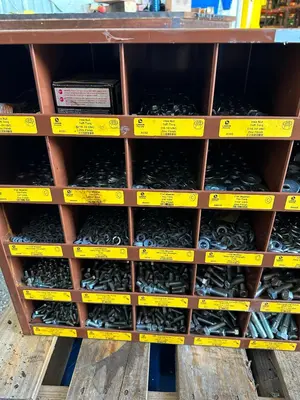 Used _UNKNOWN_ _UNKNOWN_ Bins Tennessee US | Myron Bowling Auctioneers Inc #1547668