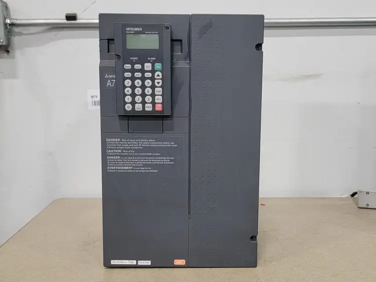 Used MITSUBISHI ELECTRIC CORPORATION FR-A760-00330-NA Switchgears British Columbia CA | Lenmark #240296