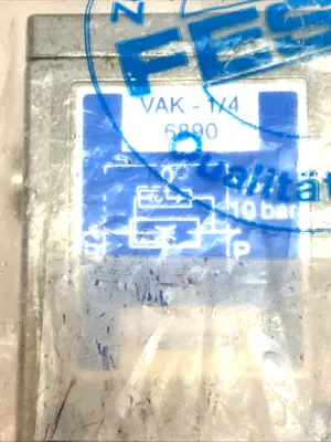 NEW FESTO VACUUM GENERATOR G1/4 PORTS 6890