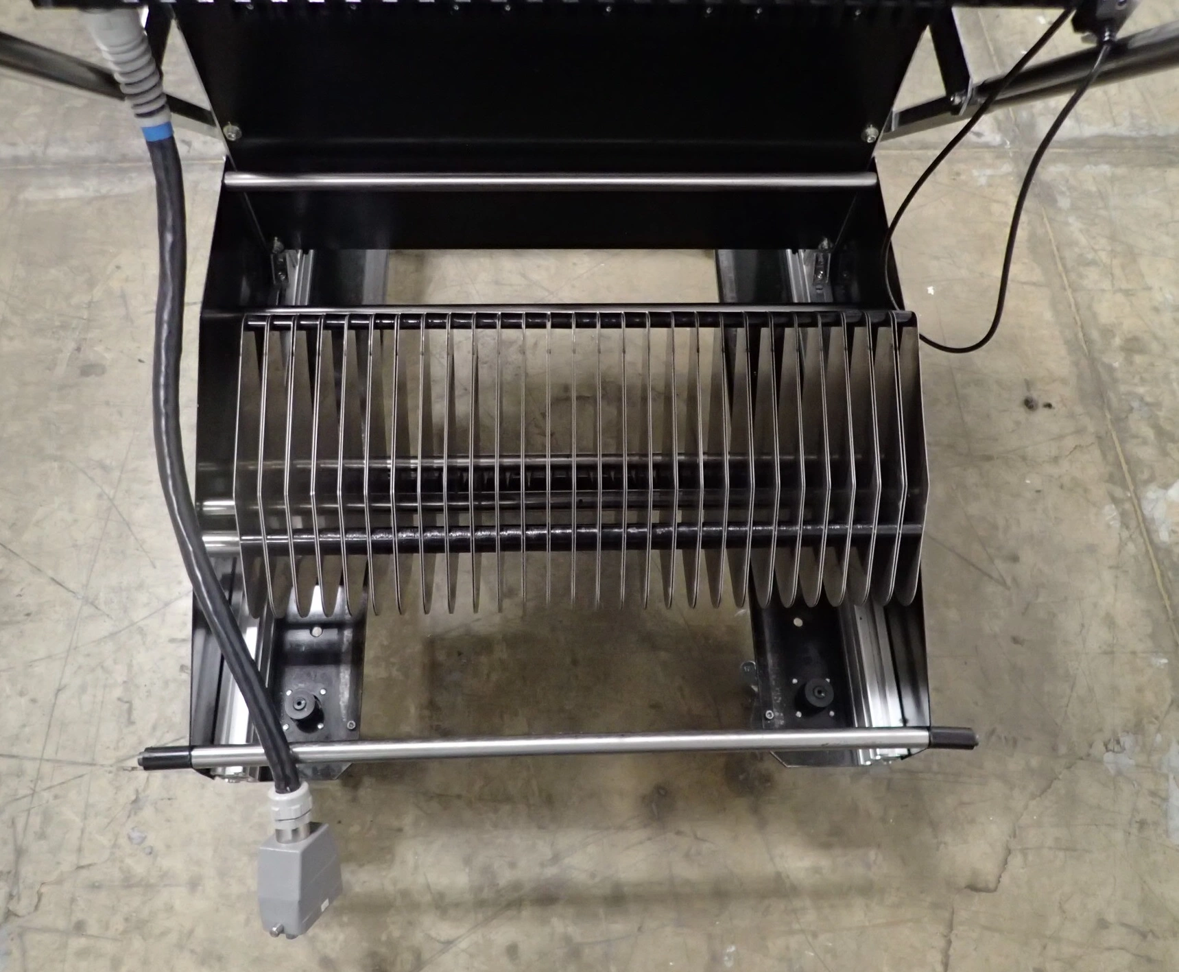 USED PANASONIC CM402/602 GANG CHANGE TYPE FEEDER CART (KXFX036PA00