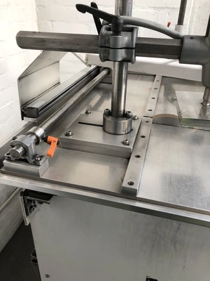 Benetec Circular Saw with Clamp, Guard and Machine Scales
