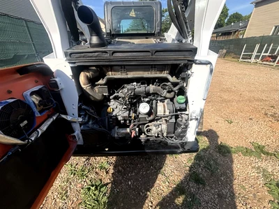 Used 2015 Bobcat T870 Compact Track Loaders New York US | Zadoon Equipment #1480777