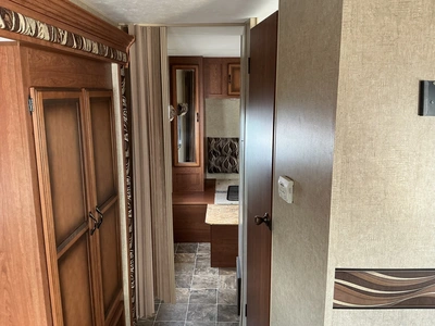 Used 2014 SPORTSMAN S262RK Campers, Caravans, Motorhomes Michigan US | Miedema Asset Management Group #1339085