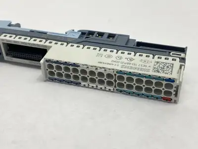 USED SIEMENS SIMATIC ET 200SP BASE UNIT BU15-P16+A10+2D, BU