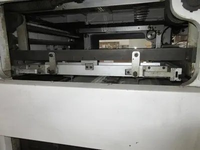 2016 YAWA TD1060S Die cutter