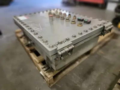 Used CROUSE-HINDS EJB241808 Misc Electrical & Power Parts British Columbia CA | Lenmark #252984