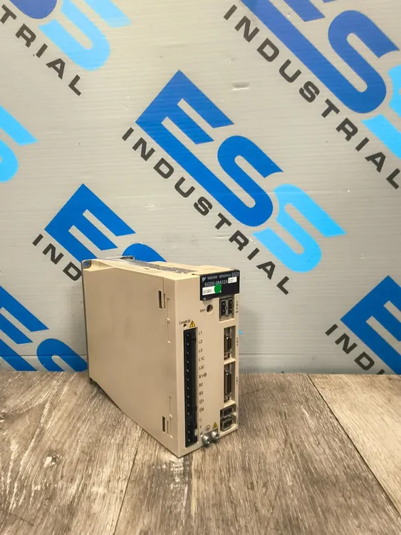 Used YASKAWA ELECTRIC CORP. SGDS-08A12AY27 Servo Drives South Carolina US | ESS Industrial Equipment Sales #1134737