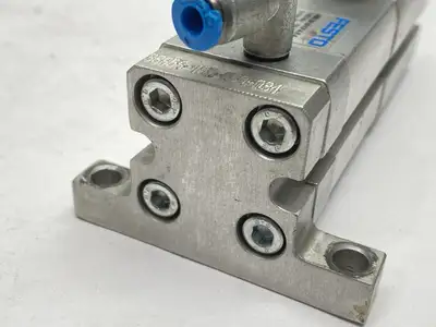 USED FESTO COMPACT PNEUMATIC CYLINDER 20MM BORE 30MM STROKE
