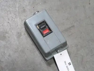 Start/Stop Switch