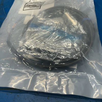 NEW Omron E2E-X7D1-N