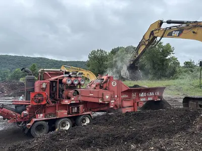Used 2002 MORBARK 5600 Forestry Grinders Florida US | Rockwood Equipment Solutions #1464202