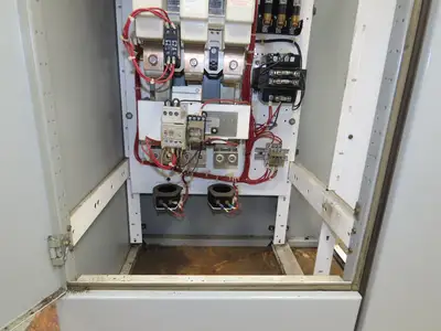 Eaton Freedom 2100 MCC NEMA 6 Motor Control Starter 600VAC 400Hp HMCP Breaker
