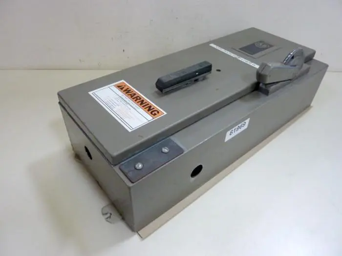 Used ALLEN BRADLEY 712-BJB2421 SER N Starters Michigan US | Ideal Machinery #711785