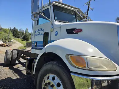 USED 2007 PETERBILT 335
