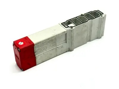 SY70M-60-1A | SMC  Pneumatic Spacer - Used