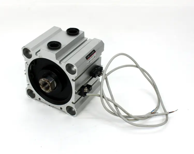 Used SMC CDQ2B80-25D-A73 Parts (Hydraulics and Pneumatics) Kentucky US | Industrial Parts R Us Inc. #358471