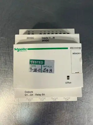 Schneider Electric SR2D101BD / SR2-D101BD 88960421 24Vdc 2.7W (4.4.5)
