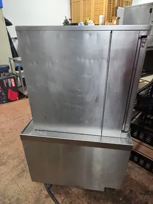 New | in-Stock Blodgett Used Blodgett CTB-1 Electric 1/2 Size Convection Oven with Stand and Casters 208V JB Electric Ovens Illinois US | Falcon Restaurant Supply #1375142