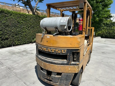 KOMATSU FG35S-4 FORK LIFTS | Wheeler Machinery Sales (11)