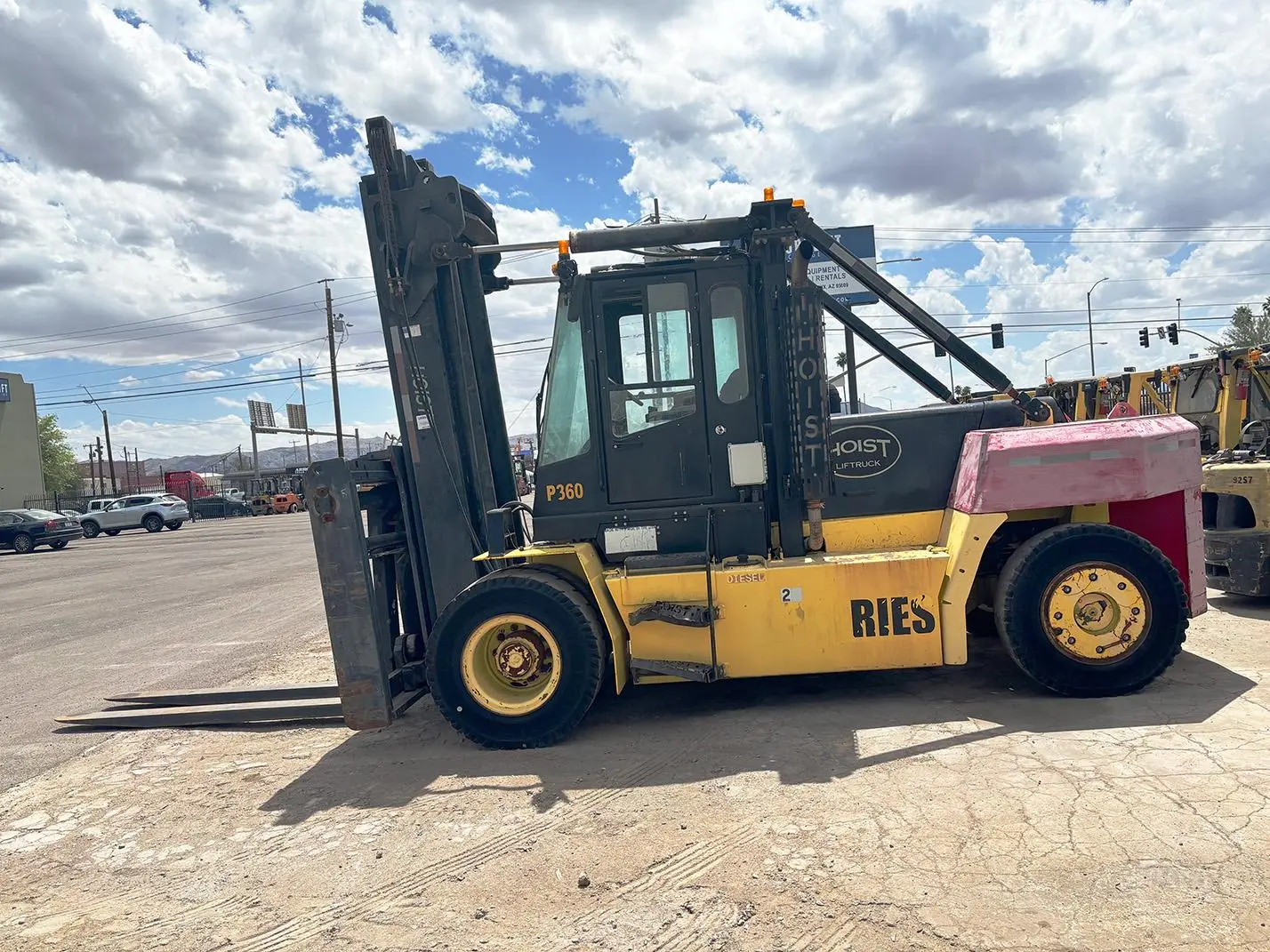 Used 2012 HOIST P360 Internal Combustion Forklifts: Pneumatic Tire Arizona US | Forklift Exchange #1274765