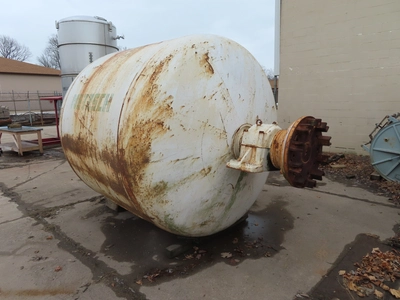 80" x 72" Netzsch Pebble Mill, 940 gallons, Ceramic Alumina Brick Lined, Unused