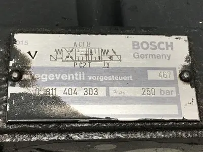 USED BOSCH 0 811 404 614