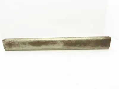 Press Brake Die 29-5/8" Long 90° V 1/2" Tang 1-7/16" W 2-3/4"H Offset