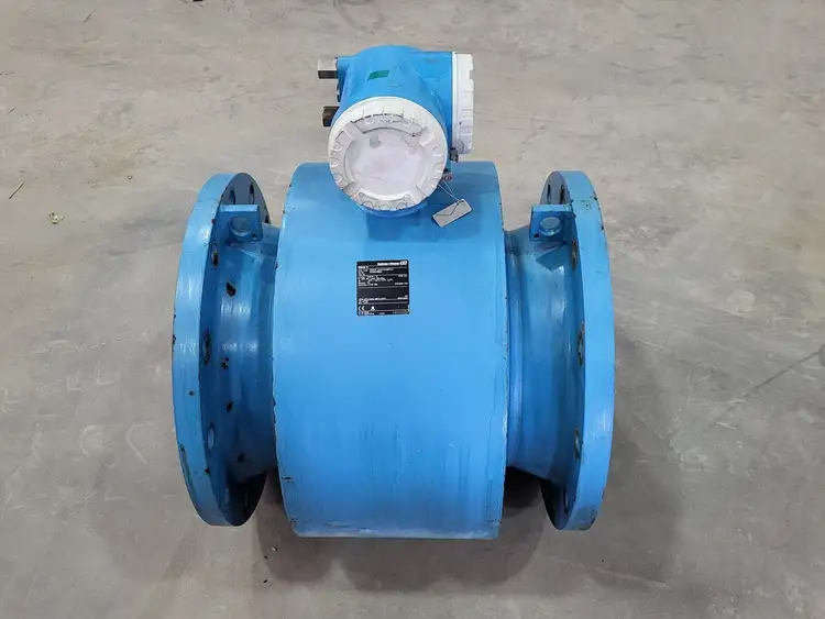 Used ENDRESS+HAUSER 50W3F-UL0A1A10B7AA Parts (Hydraulics and Pneumatics) British Columbia CA | Lenmark #256114