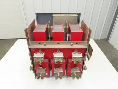 Square D DS 206 Air AC Circuit Breaker 600VAC 600A 3 Pole Amptector I-A