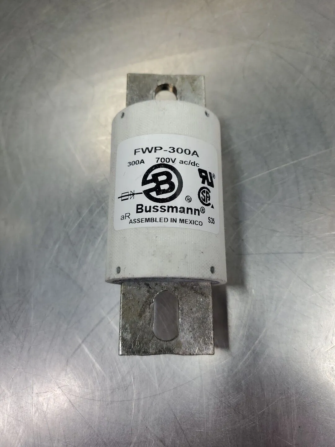 Bussmann FWP-300A Fuse, 300A 700V AC/DC. 4D-17
