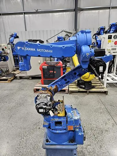 Used 2010 YASKAWA MA1400 Robots Ohio US | Six Axis Solutions #397895