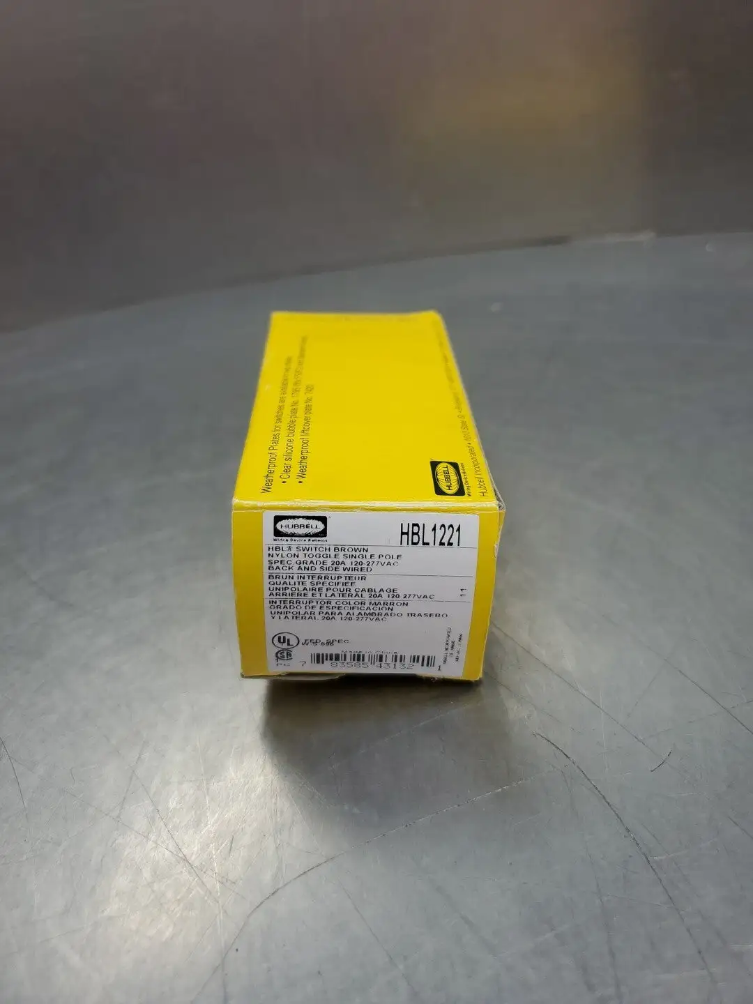 USED Hubbell HBL1221