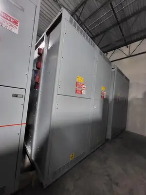25kV 1200A 3ph Switchgear Unit w/ (2) Power Vac Breaker VB1 27.0-16-0