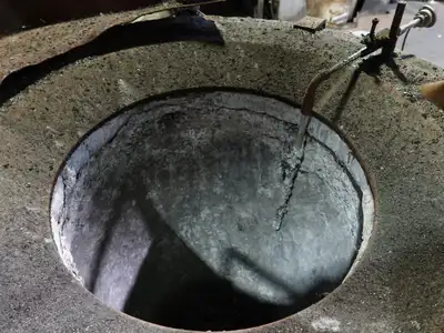 Used 2015 _UNKNOWN_ _UNKNOWN_ Metal Melting Furnaces RO | Apex Auctions #1552191