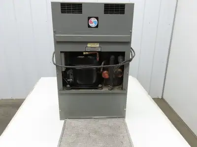 Mclean Midwest 28-0416-007 Electrical Enclosure Air Conditioner AC 4000 BTU 115V