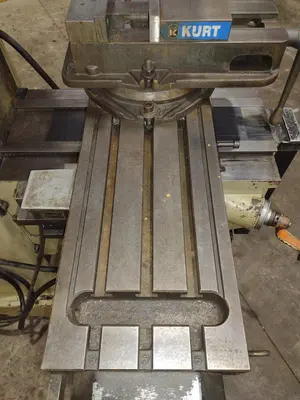 3 HP WILLIS  MODEL #MICRO CUT 1050 CNC TRAK AGE2 CONTROL RAM TYPE MILL: YOBRO #24806