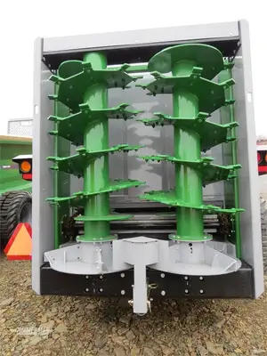 New | in-Stock 2026 TUBELINE NITRO 575RS Manure Spreaders Pennsylvania US | Zimmerman Farm Service #1410424