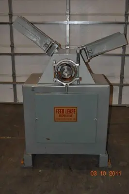 USED 1997 FEED LEASE R-46M-12