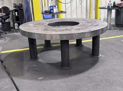 UNKNOWN 4' Round Heavy Duty Steel Worktable Table | T.R. Wigglesworth Machinery Co. (1)